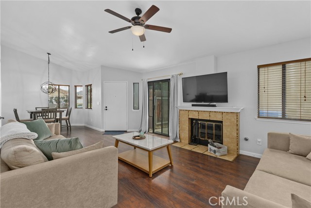 Detail Gallery Image 12 of 44 For 27811 Hillpointe Drive, Menifee,  CA 92585 - 3 Beds | 2 Baths