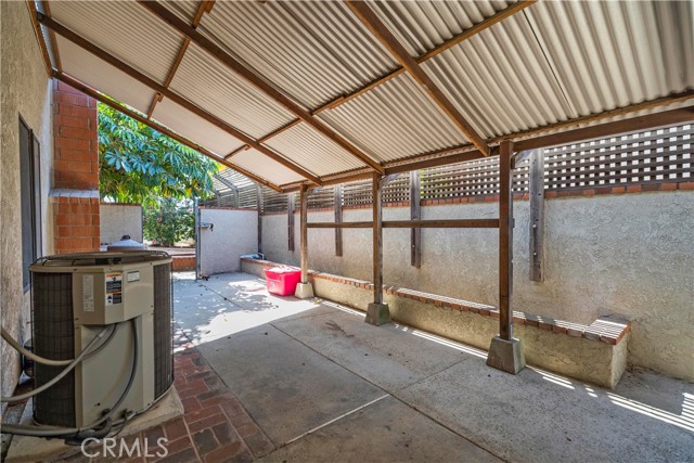 20905 Running Branch Road, Diamond Bar CA: https://media.crmls.org/medias/a00f65c1-a277-4f62-a274-8aeb432265c0.jpg