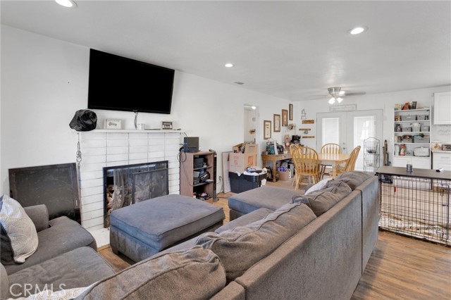 Detail Gallery Image 9 of 32 For 14961 S Culver Rd, Victorville,  CA 92394 - 4 Beds | 2 Baths