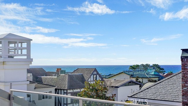 Detail Gallery Image 55 of 61 For 243 Poppy Ave, Corona Del Mar,  CA 92625 - 4 Beds | 3/1 Baths