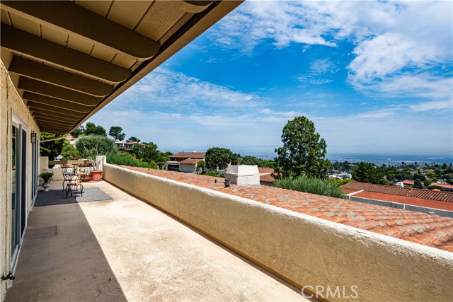 9 Cypress Way, Rolling Hills Estates, California 90274, 3 Bedrooms Bedrooms, ,2 BathroomsBathrooms,Residential,Sold,Cypress,SB21222599
