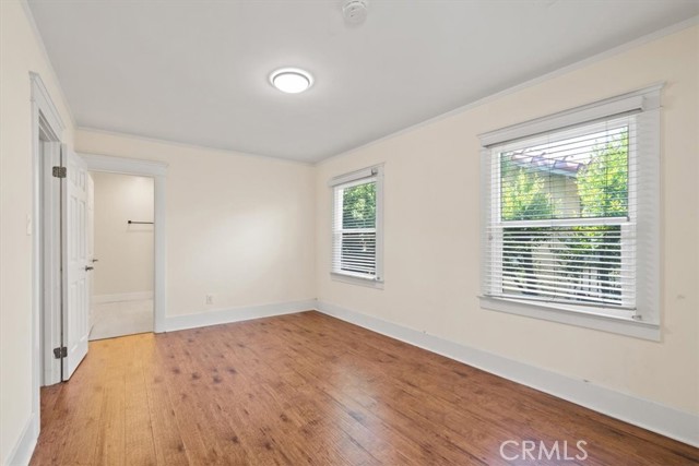 268 S Norton Avenue, Los Angeles CA: https://media.crmls.org/medias/a011ef9d-75c7-4dfd-92cc-2d4eb08acf6f.jpg