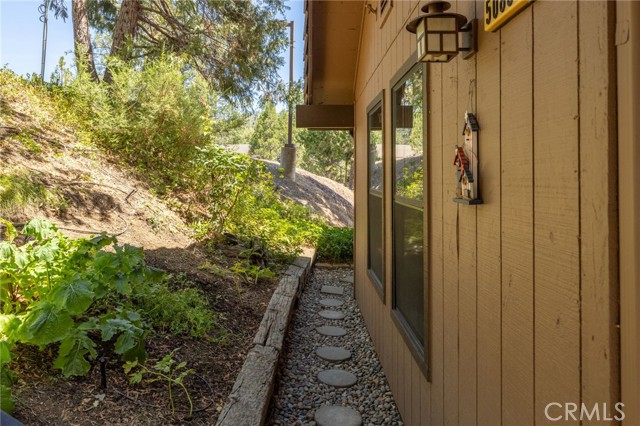 Detail Gallery Image 42 of 60 For 50838 Smoke Tree Trl, Bass Lake,  CA 93604 - 3 Beds | 2/1 Baths