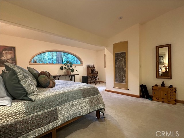 Detail Gallery Image 27 of 54 For 2101 Davis Place Rd, Mount Shasta,  CA 96067 - 4 Beds | 2/1 Baths