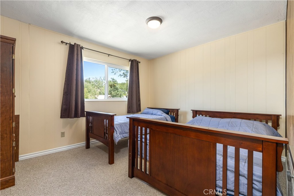 https://media.crmls.org/medias/a0138edd-99f2-4422-8ba3-7907d0ebb758.jpg?preset=X-Large