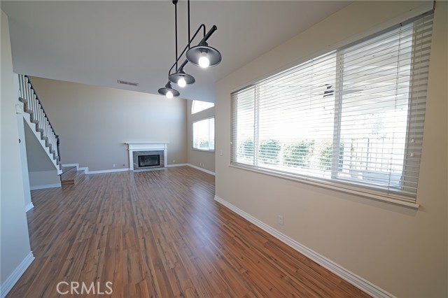 28321 Evergreen Lane, Saugus CA: https://media.crmls.org/medias/a013cf66-07fb-4a69-9b0a-960cc18ded64.jpg