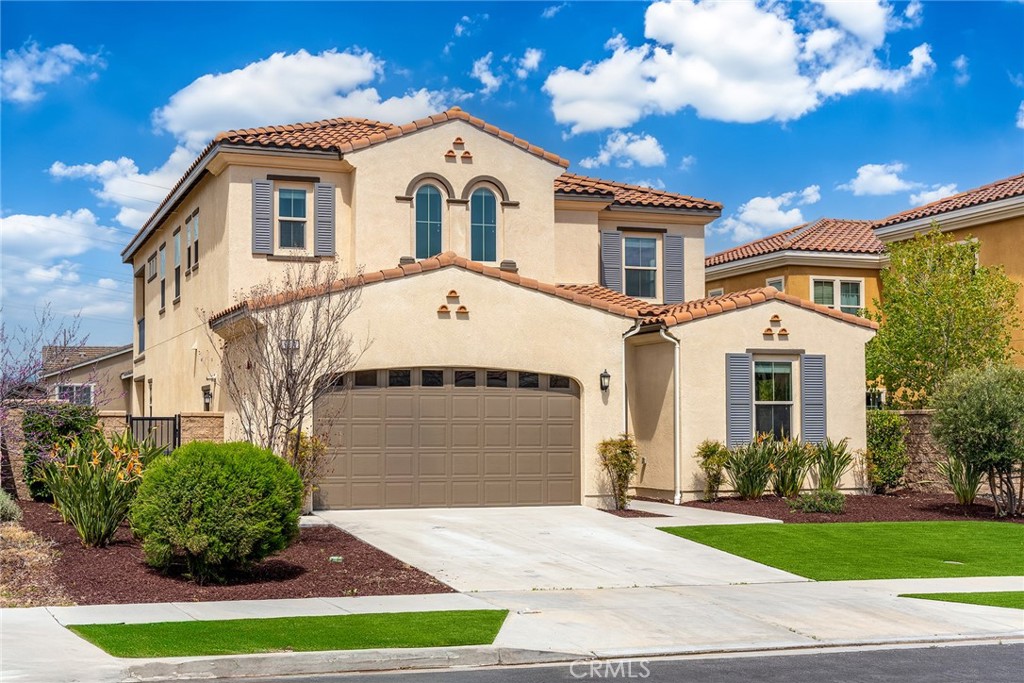 6014 Amora Drive