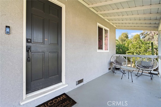 Detail Gallery Image 4 of 39 For 7235 Yarmouth Ave, Reseda,  CA 91335 - 2 Beds | 2 Baths