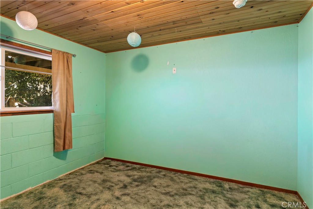 https://media.crmls.org/medias/a0155422-3880-4127-8627-ad9c339f46d2.jpg?preset=X-Large