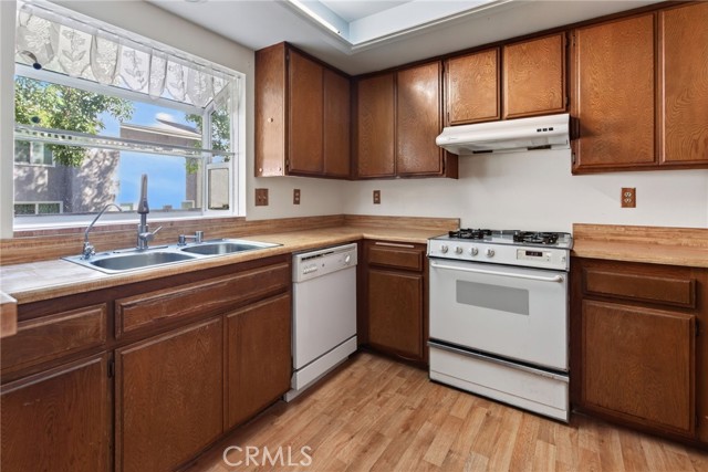 15727 Tetley, 5H photo 11