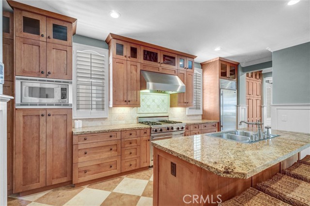 206 E Balboa Boulevard, Newport Beach, California 92661, 3 Bedrooms Bedrooms, ,3 BathroomsBathrooms,Residential Lease,For Rent,206 E Balboa Boulevard,CRIV25010739