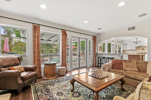 Detail Gallery Image 10 of 56 For 6 Trapani, Laguna Niguel,  CA 92677 - 4 Beds | 4/1 Baths