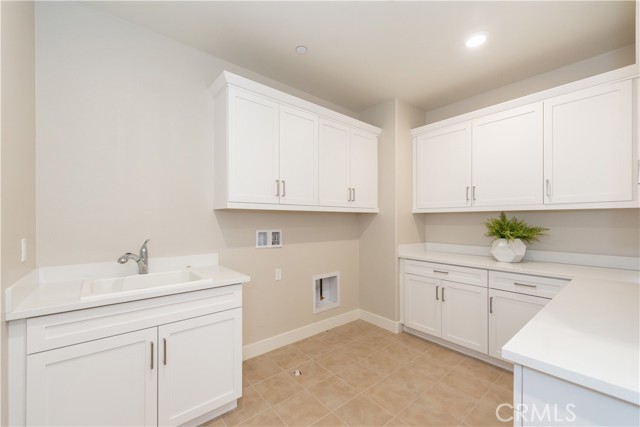 54 Sagan Way, Irvine CA: https://media.crmls.org/medias/a0182779-b924-4721-827d-c6e3487e0d70.jpg