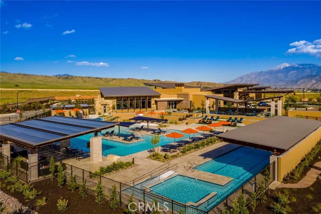 Detail Gallery Image 4 of 9 For 1577 Harmonie Ln, Beaumont,  CA 92223 - 3 Beds | 2 Baths