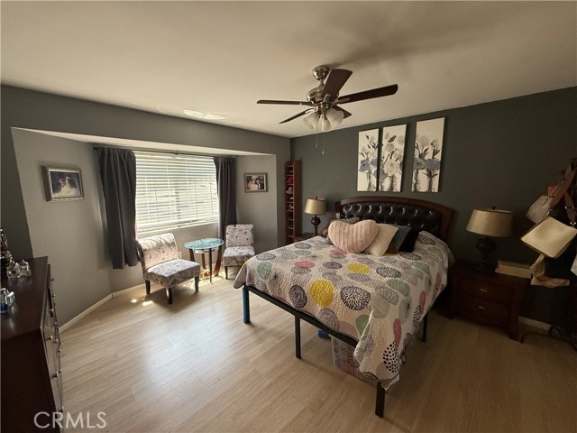 21275 Pocomoke Court, Apple Valley CA: https://media.crmls.org/medias/a018f5c8-6c8d-45f4-8214-a08d6ee5812c.jpg