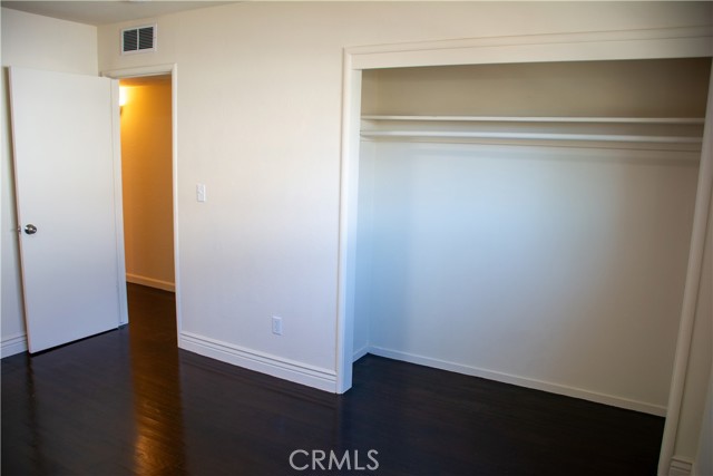 Detail Gallery Image 12 of 24 For 1913 N Waukena Way, Hanford,  CA 93230 - 3 Beds | 2 Baths