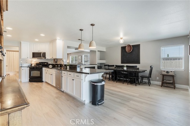 23470 Badger Creek Lane, Menifee CA: https://media.crmls.org/medias/a019ac1f-7f7c-4cff-a091-339bdafa77cf.jpg