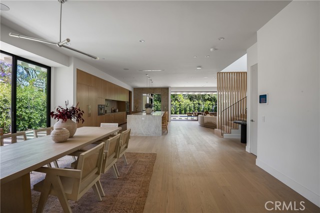 Detail Gallery Image 6 of 62 For 12335 Otsego St, Valley Village,  CA 91607 - 5 Beds | 6/1 Baths