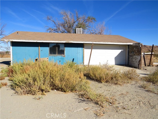 Detail Gallery Image 7 of 13 For 19621 Chamisal St, El Mirage,  CA 92301 - 3 Beds | 2 Baths