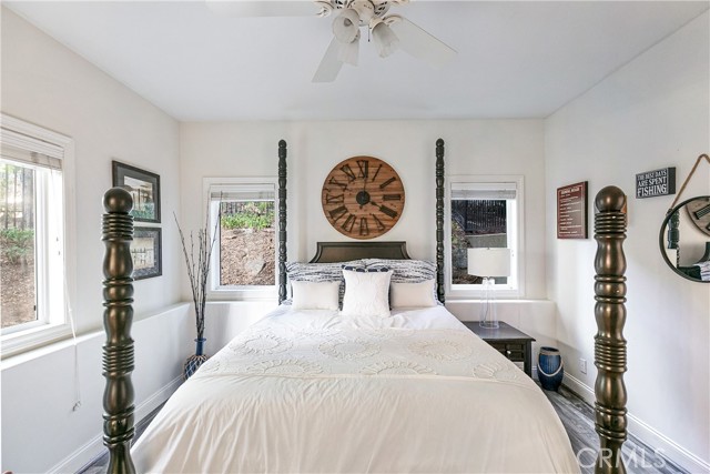 Detail Gallery Image 22 of 48 For 343 Garden, Lake Arrowhead,  CA 92352 - 5 Beds | 3 Baths