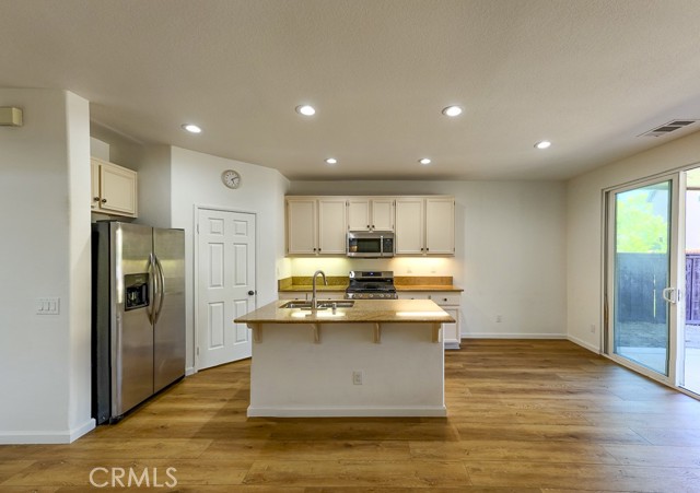 31659 Rosales Avenue, Murrieta CA: https://media.crmls.org/medias/a01f19b9-ab75-467a-a5ff-258e8a0f6fb3.jpg