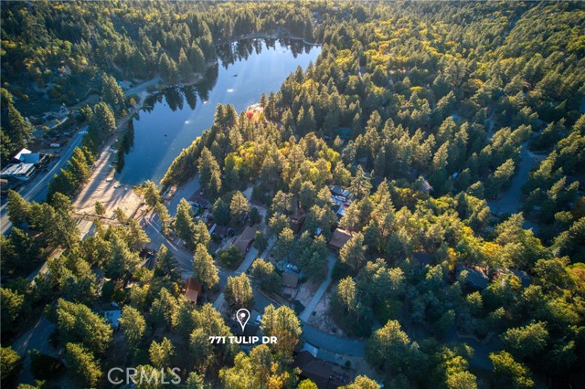 Seconds to the lake