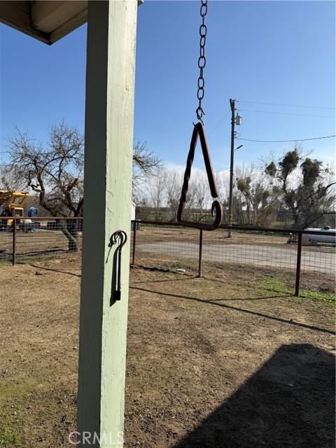 Detail Gallery Image 64 of 70 For 25565 Road 13, Chowchilla,  CA 93610 - 4 Beds | 3 Baths