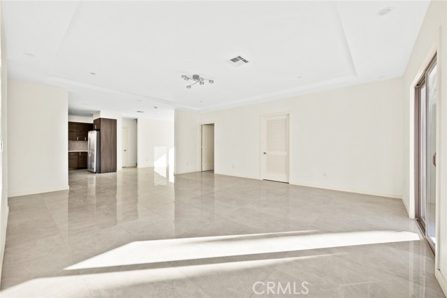Detail Gallery Image 7 of 26 For 1228 Temple City Bld #E,  Arcadia,  CA 91007 - 3 Beds | 2/1 Baths