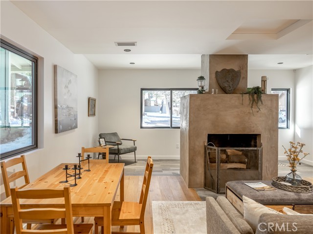 259 Victoria Lane, Sugarloaf CA: https://media.crmls.org/medias/a01fc092-2843-470b-acc7-bfad2db9da4e.jpg