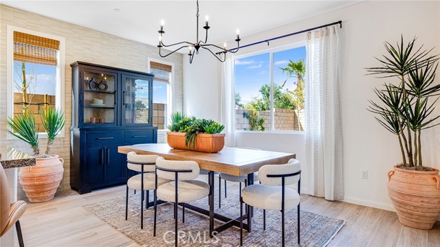 Detail Gallery Image 5 of 21 For 65199 Avenida De Nuves, Desert Hot Springs,  CA 92240 - 5 Beds | 3 Baths