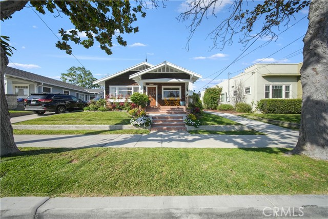 Detail Gallery Image 34 of 35 For 4049 E 15th, Long Beach,  CA 90804 - 3 Beds | 2 Baths