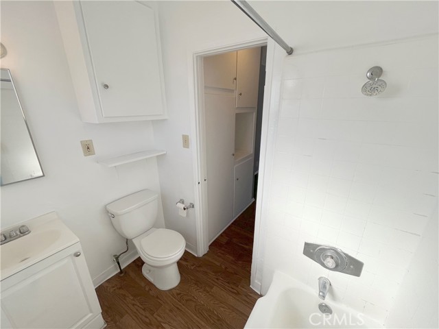 Detail Gallery Image 7 of 10 For 4750 W Broadway #N,  Hawthorne,  CA 90250 - 0 Beds | 1 Baths