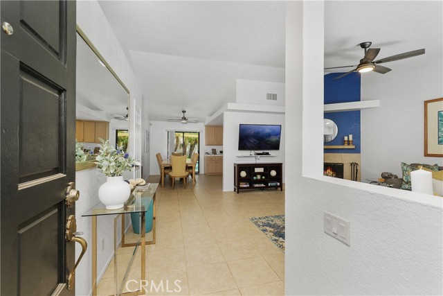 78680 Saguaro Road, La Quinta CA: https://media.crmls.org/medias/a021ea9e-48bd-4c4f-9692-be0307338cc4.jpg