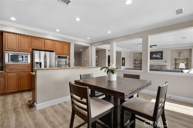 Detail Gallery Image 12 of 50 For 14215 Rolling Stream Pl, Corona,  CA 92880 - 4 Beds | 2/1 Baths