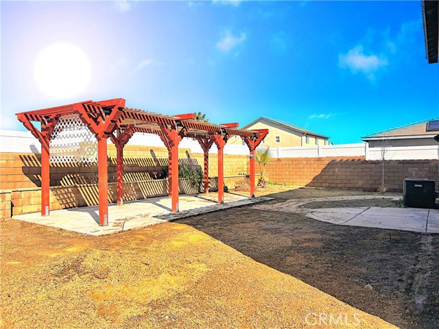 Detail Gallery Image 41 of 51 For 2745 Garnet Ln, Lancaster,  CA 93535 - 5 Beds | 3 Baths