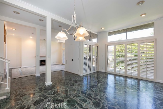 Detail Gallery Image 12 of 25 For 958 Palo Verde Ave, Long Beach,  CA 90815 - 3 Beds | 2/1 Baths