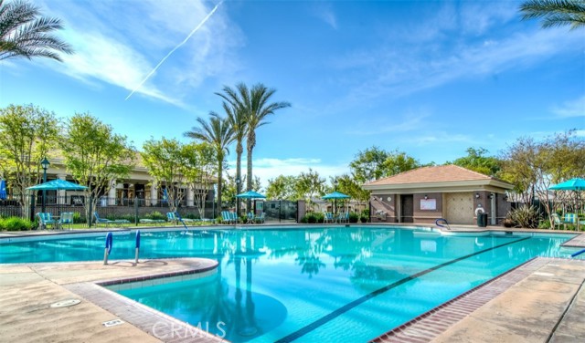 Detail Gallery Image 41 of 44 For 331 Hollyhill Dr, Bakersfield,  CA 93312 - 3 Beds | 2 Baths