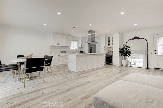 Detail Gallery Image 10 of 43 For 12518 Tibbetts St, Sylmar,  CA 91342 - 3 Beds | 2 Baths