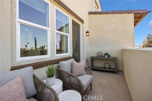 Detail Gallery Image 18 of 23 For 1950 W Sycamore Dr, Compton,  CA 90220 - 3 Beds | 3/1 Baths