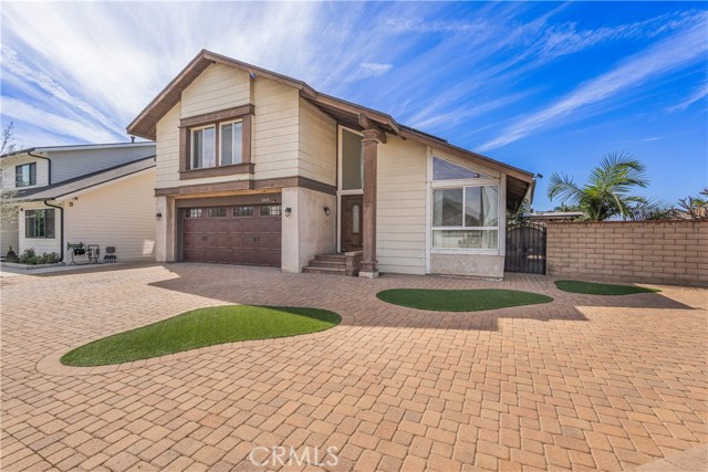 Detail Gallery Image 2 of 45 For 2410 S Sandpiper, Ontario,  CA 91761 - 4 Beds | 3 Baths