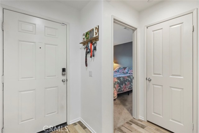 Detail Gallery Image 16 of 42 For 29410 Meadow, Lake Elsinore,  CA 92530 - 4 Beds | 3 Baths