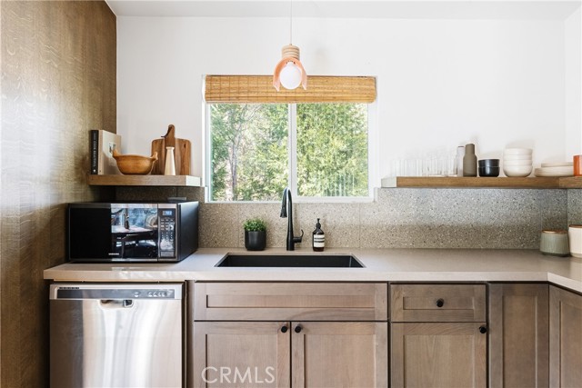 26287 Lake Forest, Twin Peaks, CA 92391