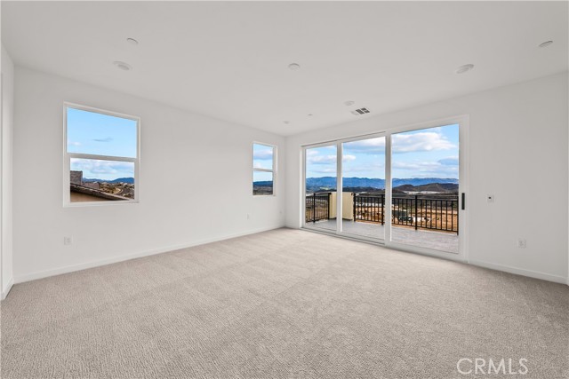 Detail Gallery Image 31 of 59 For 28908 Saddle Cir, Castaic,  CA 91384 - 4 Beds | 3 Baths