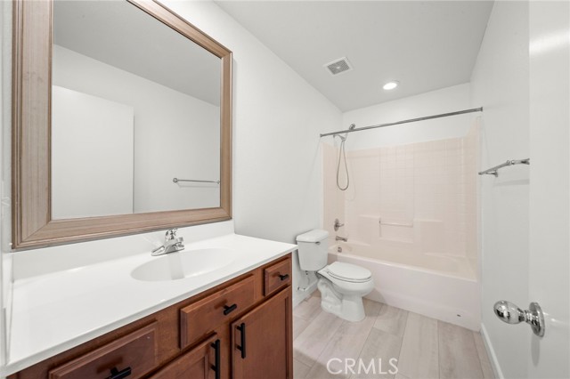 Detail Gallery Image 18 of 26 For 1271 Buttercup Ct, Mentone,  CA 92359 - 3 Beds | 2/1 Baths