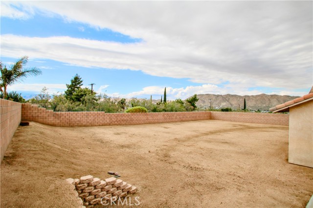 Detail Gallery Image 23 of 26 For 7772 Grand Ave, Yucca Valley,  CA 92284 - 3 Beds | 2 Baths