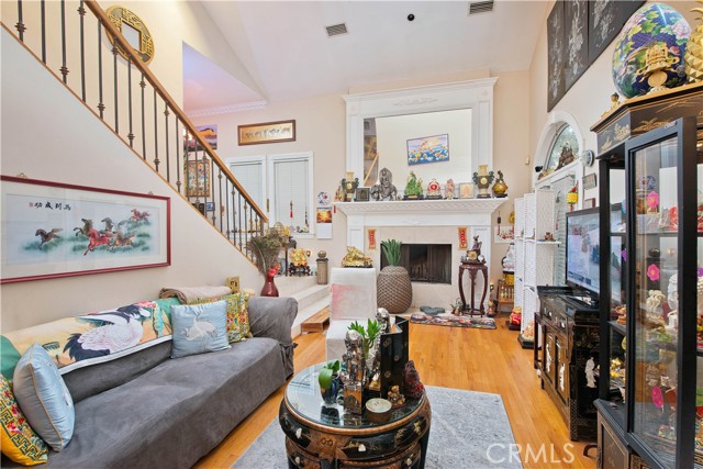 Detail Gallery Image 36 of 37 For 12413 Westminster Ave, Los Angeles,  CA 90066 - 6 Beds | 5 Baths