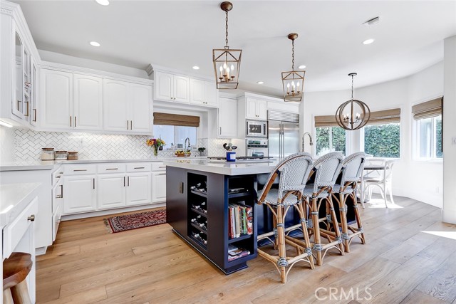 2304 Elm Avenue, Manhattan Beach, California 90266, 5 Bedrooms Bedrooms, ,4 BathroomsBathrooms,Residential,Sold,Elm,SB21197598