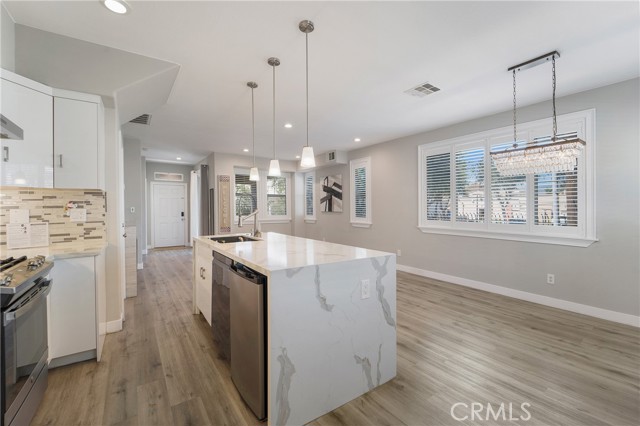 Detail Gallery Image 6 of 29 For 1511 Ledgestone, Pomona,  CA 91767 - 3 Beds | 3 Baths