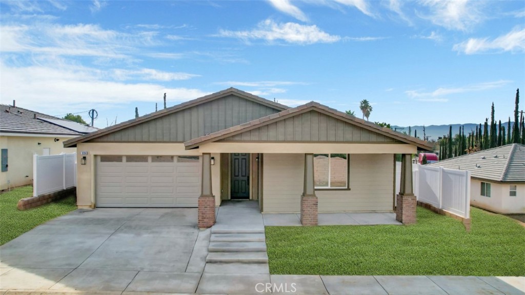 10740 Brookfield Drive, Riverside, CA 92505