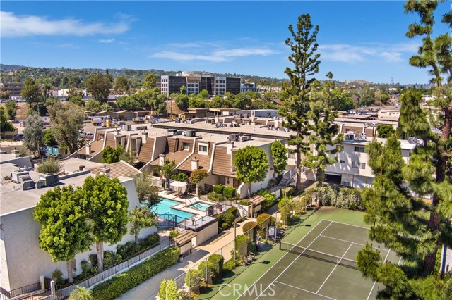 Detail Gallery Image 28 of 29 For 18344 Collins St a,  Tarzana,  CA 91356 - 2 Beds | 2/1 Baths